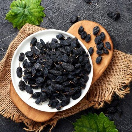 Black Raisins with Seeds